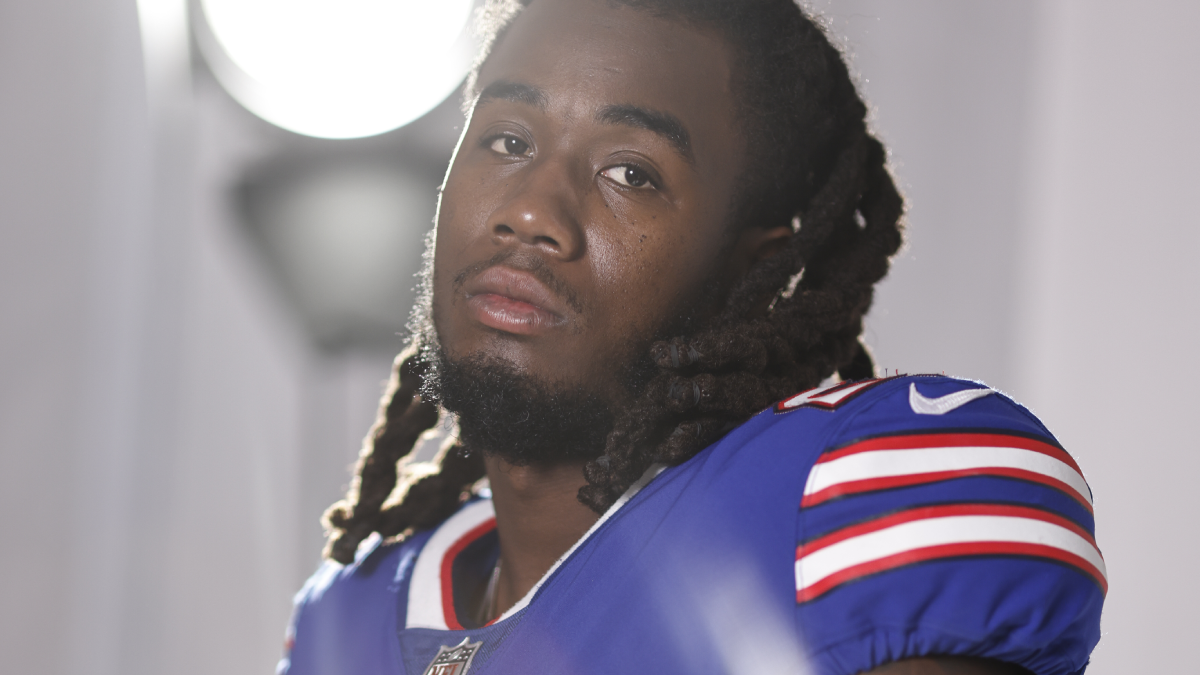 Buffalo Bills Players Make Fun of James Cook's Instagram Ad Post