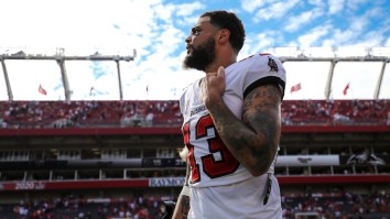 Mike Evans Clears The Air On Alleged Autograph Interaction With Unexpected Explanation