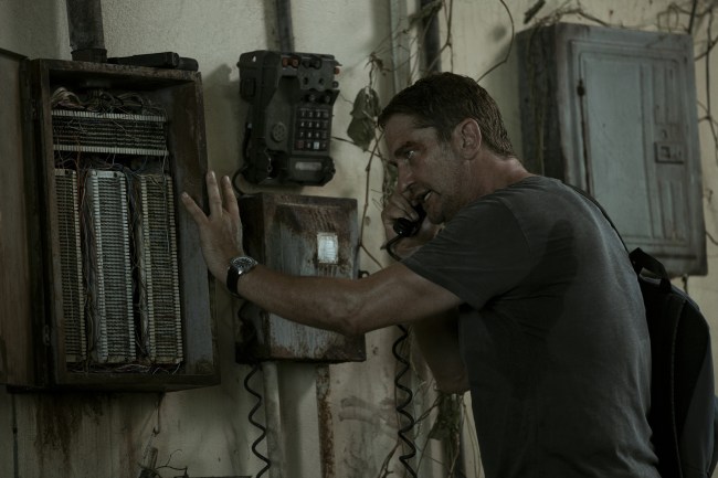 EXCLUSIVE: First-Look At Gerard Butler's New Action-Thriller 'Plane'