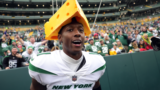 sauce gardner wearing a cheesehead