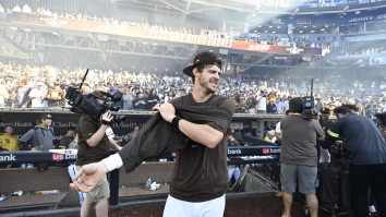 Wil Myers Celebrates Playoff Win Vs. The Dodgers By Bar Hopping, Buying Shots For Padres Fans