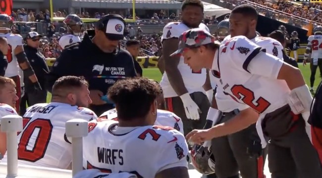 Bucs Lineman Who Got Chewed Out By Tom Brady Addresses Moment