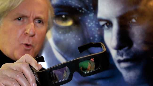 James Cameron On Superhero Movies: 'They Act Like They're In College'