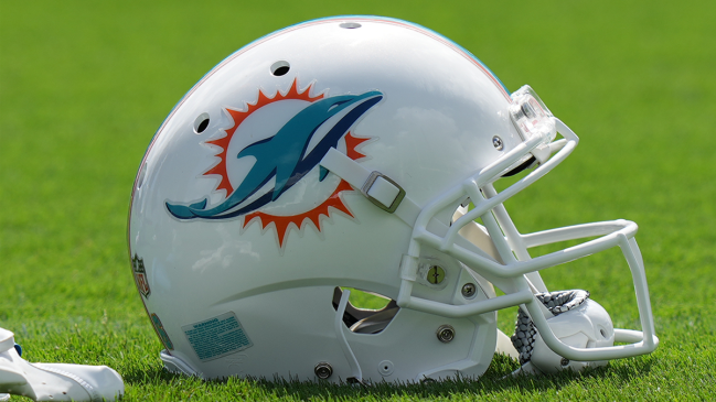 Dolphins Roasted For Removing Ping Pong Tables From Locker Room