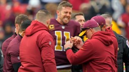 Viral Photo Of Alex Smith Has NFL Fans Amazed He Returned To The League