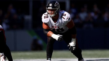 Falcons Left Tackle Jake Matthews Makes It To Thursday Night Football Game In The Nick Of Time