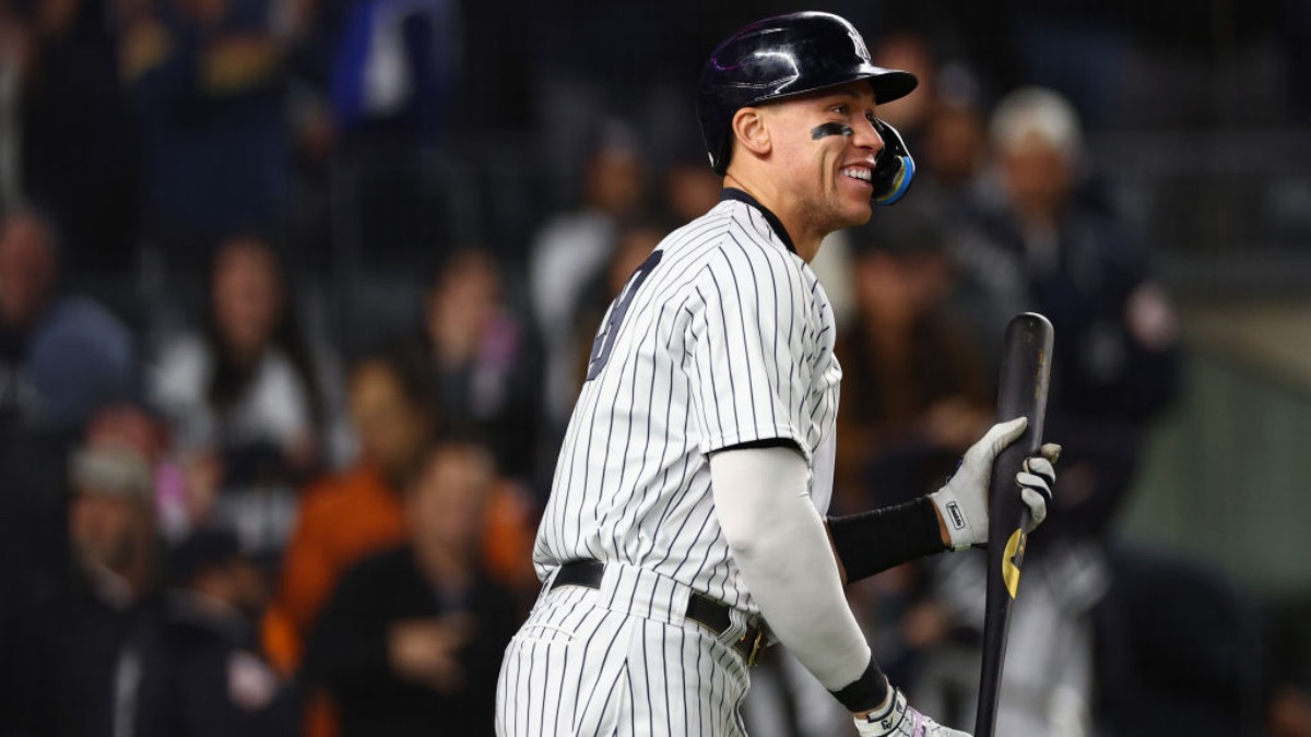 Fan to auction Aaron Judge's 62nd home run ball