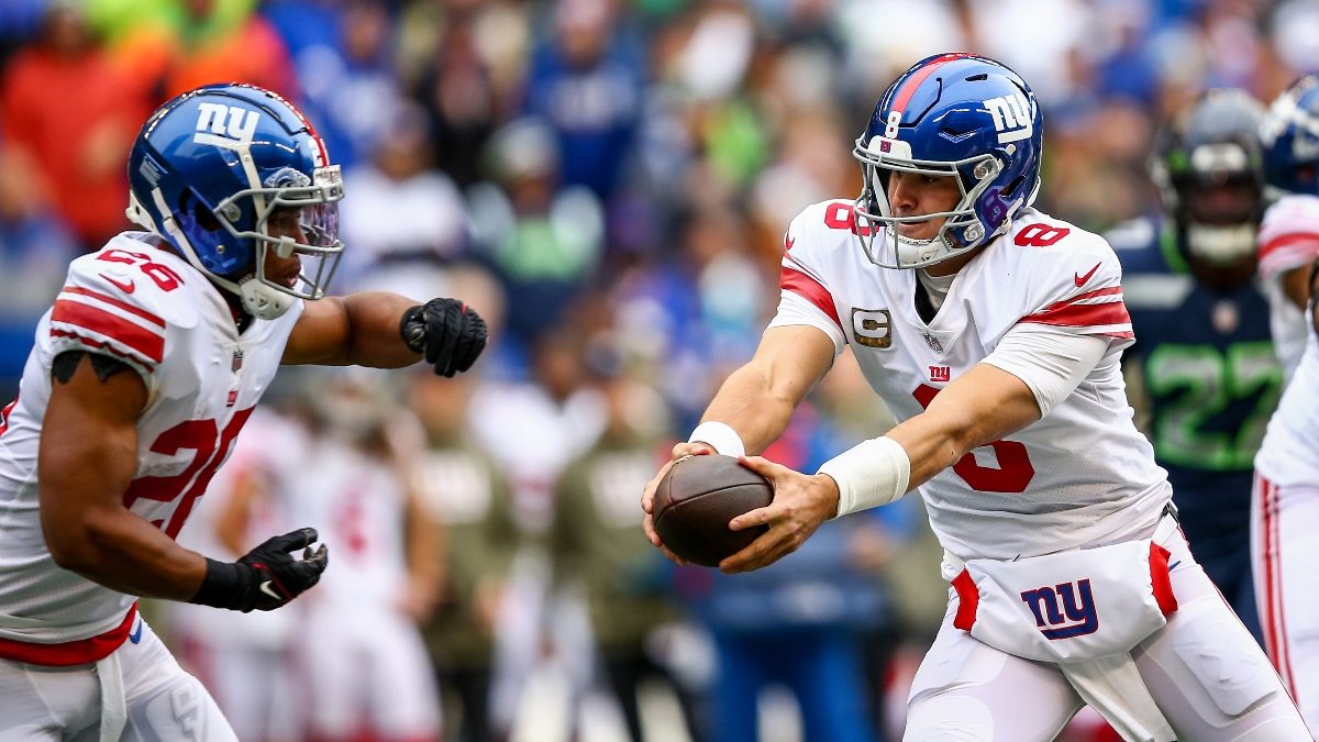 Giants could discuss Daniel Jones, Saquon Barkley contract extensions  during bye week, GM says