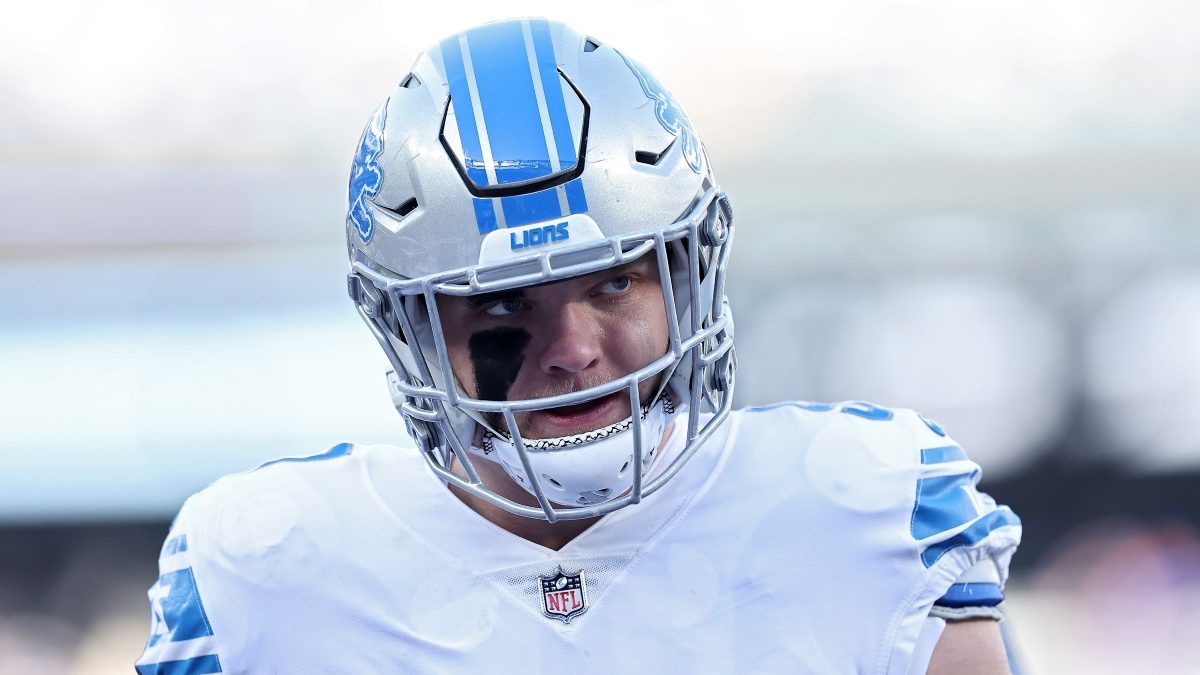 Detroit Lions on X: .@aidanhutch97 became the #Lions' fourth rookie  defensive lineman to record an interception  / X