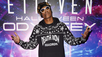 Twitter Gets Set Ablaze By News That Snoop Dogg Is Finally Getting His Own Biopic