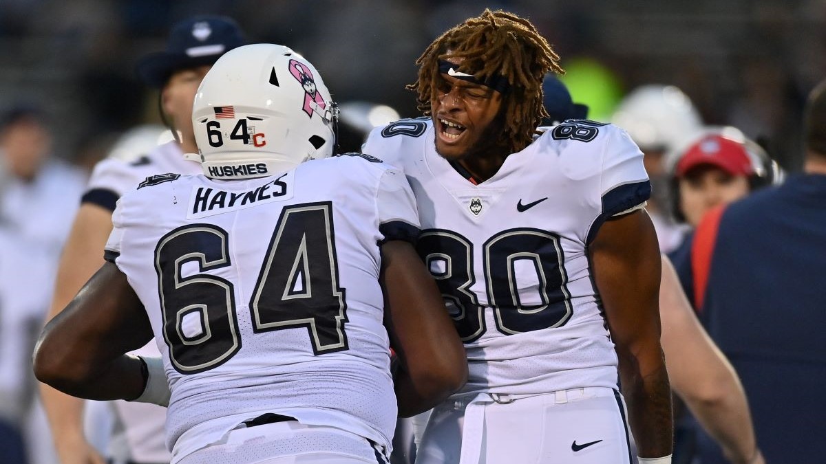 UConn Football Has Completed An Historically Great Turnaround