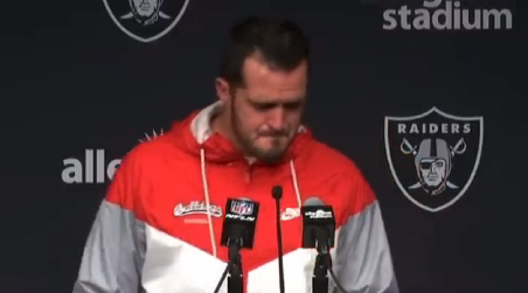 Derek Carr details brutal Raiders breakup: 'Made my wife cry'