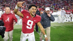 College Football Fans Are Divided On Whether Or Not Alabama Deserves A Spot In The College Football Playoff