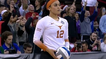 Texas’ Keonilei Akana Goes Viral During Women’s NCAA Volleyball National Championship Game