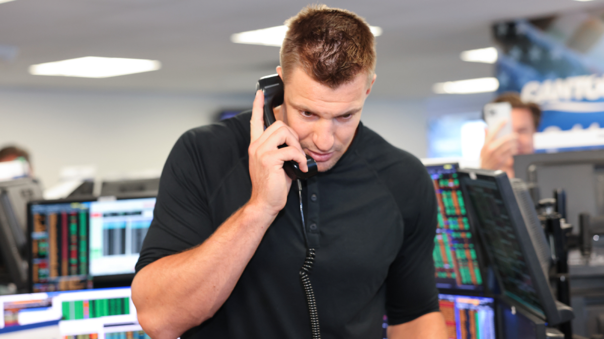 Two teams reached out to Rob Gronkowski after he tweeted I'm kinda