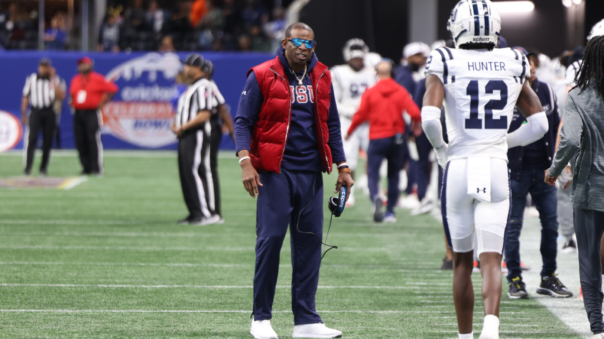 Travis Hunter Responds To Recruit Who Mocked Him For Flipping Pledge