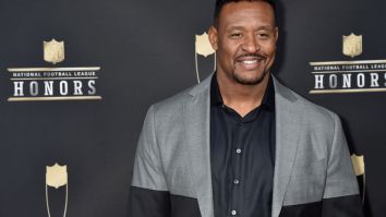 Wild Video Shows Willie McGinest Beating The Crap Out Of Guy At LA Nightclub