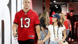 Baseball Fans Spotted A Very Amusing Detail In Photos Of Aaron Judge And His Wife