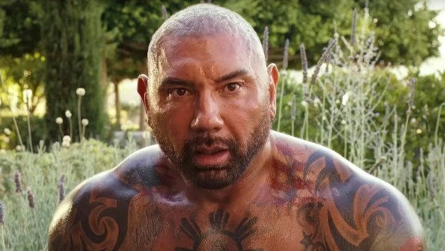 dave bautista shirtless in glass onion