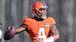 Deshaun Watson Gives Long-Winded Statement In Return And Browns Fans Aren’t Having It