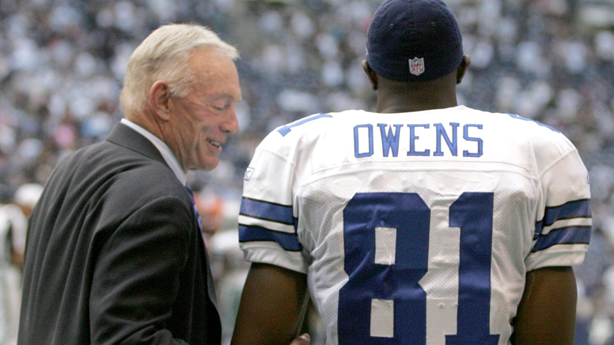 Jerry Jones Addresses Reported Discussions About Terrell Owens Comeback  With Cowboys - Sports Illustrated