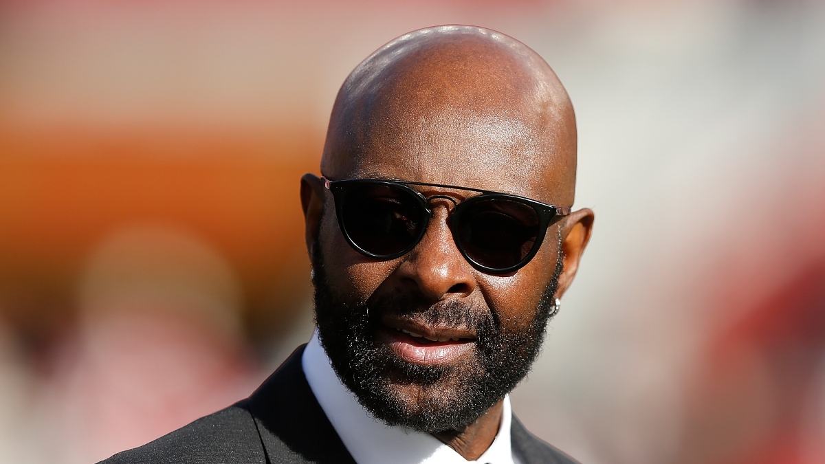 Jerry Rice blasts 49ers' Kyle Shanahan over Deebo Samuel injury