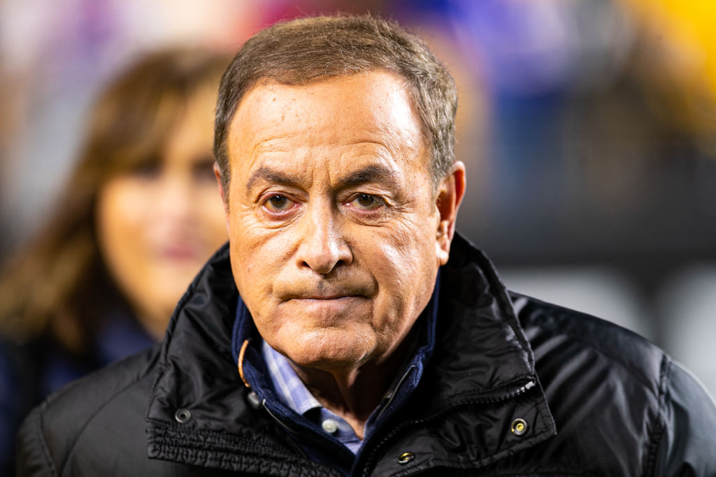 Al Michaels on the sidelines