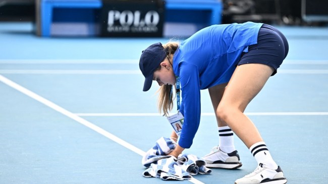 People Are Freaking Out After Finding Out Australian Open Ball Kids Don't Get Paid