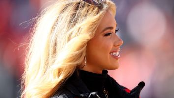 Chiefs Heiress Gracie Hunt Goes Viral In Latest Sideline Pic