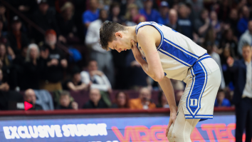 Fans Stunned By No Call After A Duke Player Was Punched In The Throat On Game Winning Shot