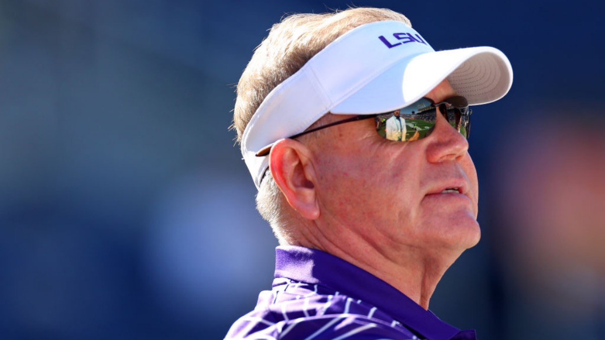 LSU Accidentally Paid A Head Coach An Extra 1 Million In 2022