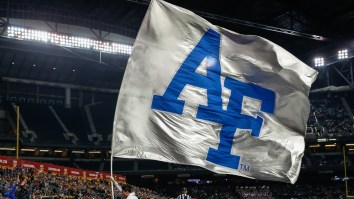 Air Force Announces The Sudden Death Of Offensive Lineman Hunter Brown