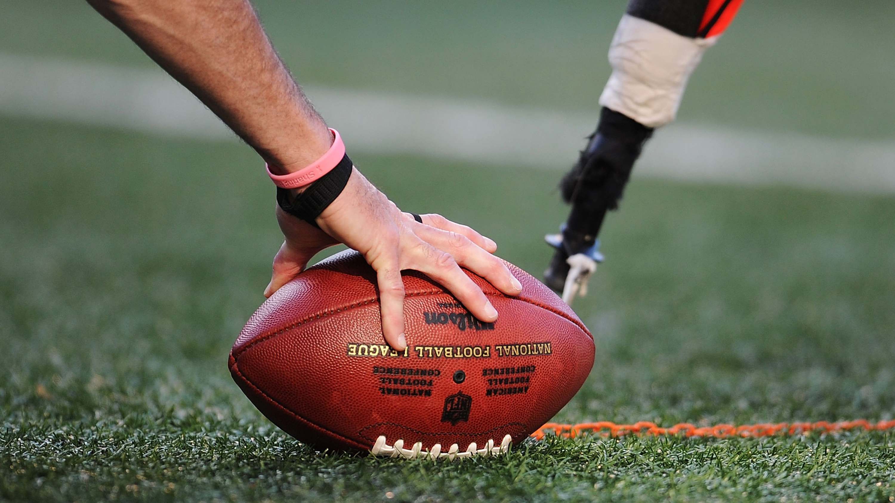 Do footballs in NFL games have chips in them?