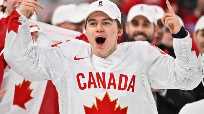 Connor Bedard celebrates winning World Juniors with Team Canada