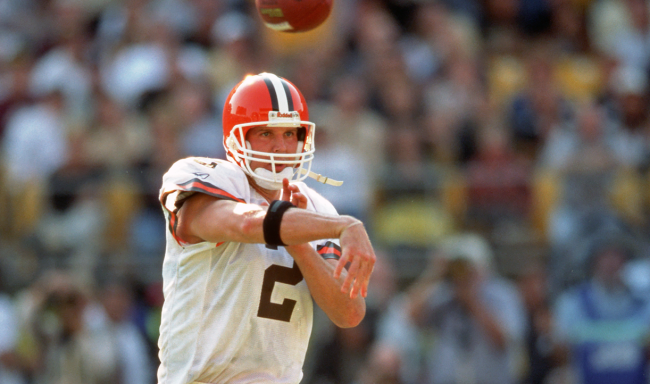 tim couch throws pass cleveland browns
