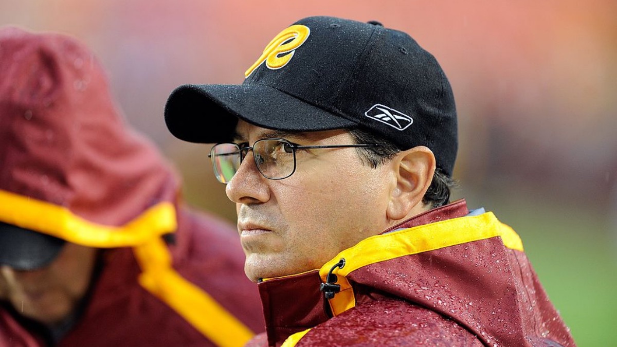 DAN SNYDER HAS LEFT THE BUILDING; Washington Commanders Sale to New Owners  'Imminent'? - Sports Illustrated Washington Football News, Analysis and More