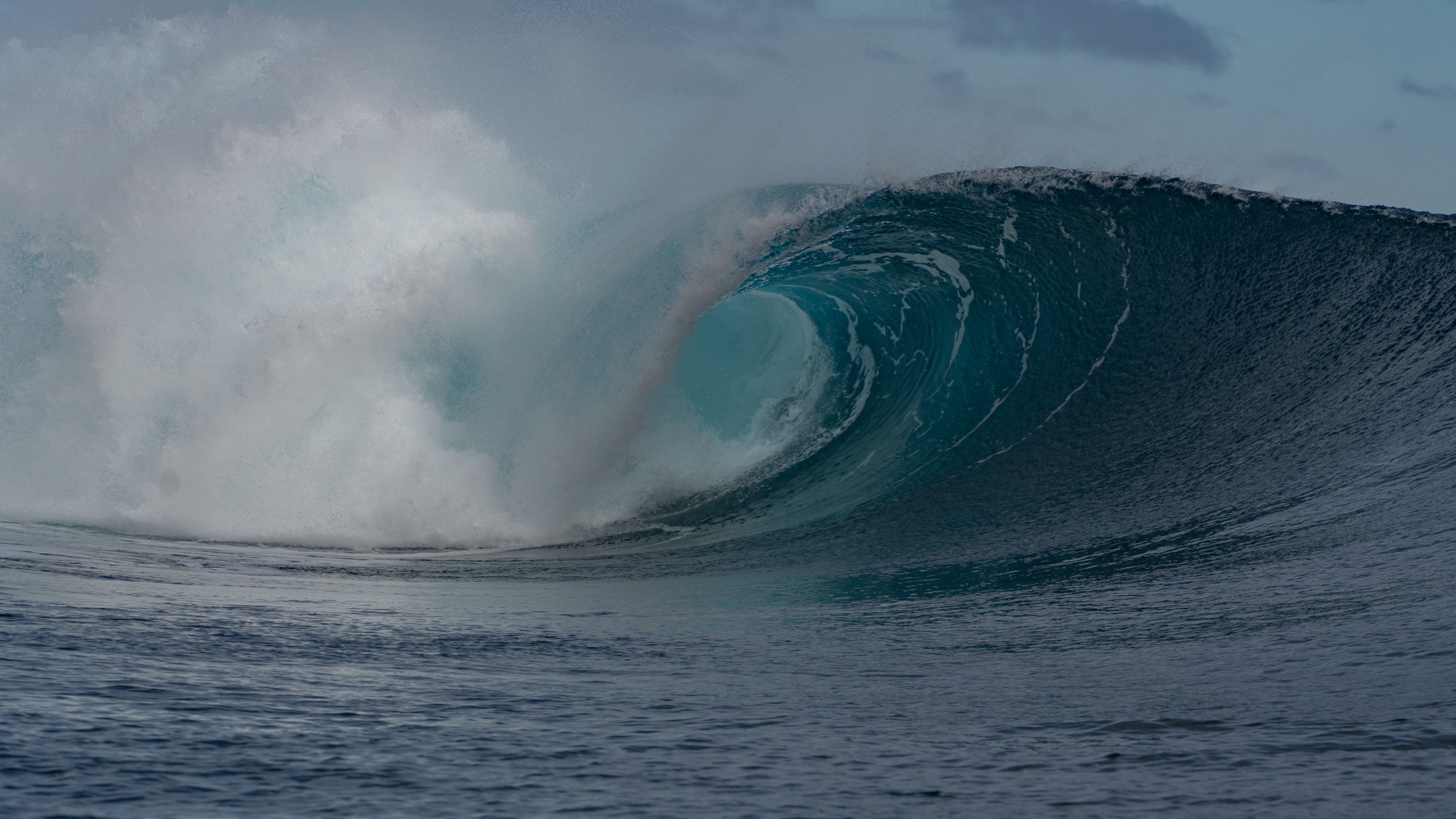 Teahupo'o surfing in Tahiti