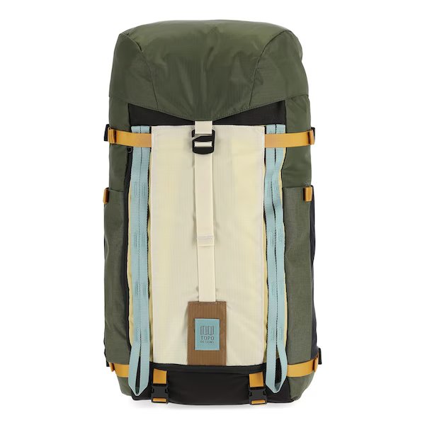 Topo Designs Mountain Pack 28l Backpack in Bone White/Olive