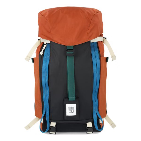 Topo Designs Mountain Pack 28l Backpack in Clay/Black