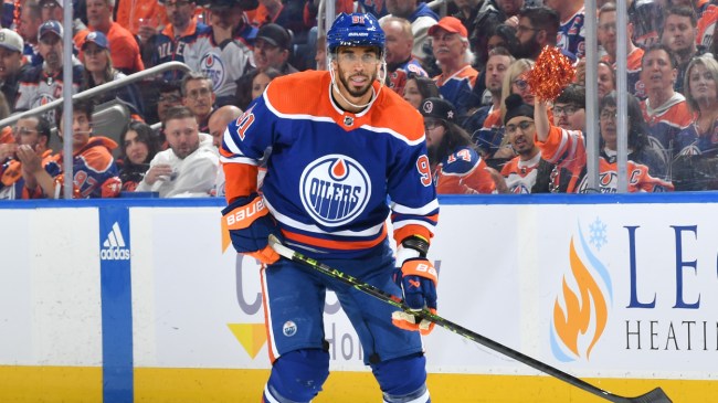 Evander Kane skates the ice in the Oilers' playoff series versus the Kings.