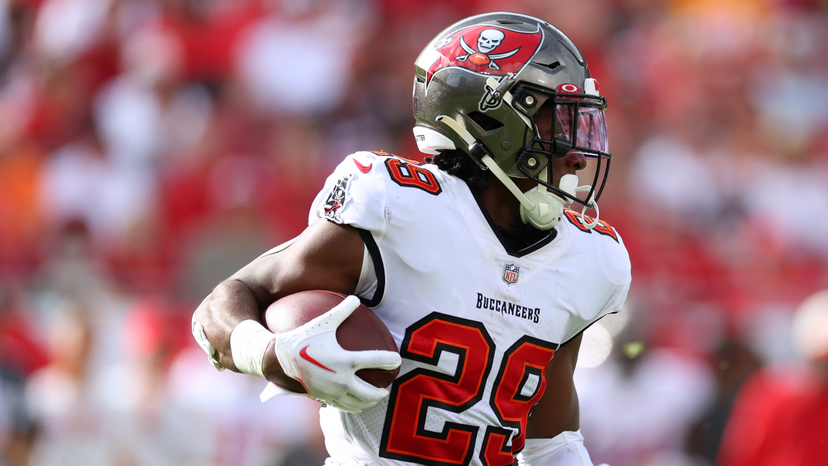 Bucs' Rachaad White is a rookie running back going places fast