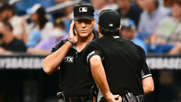 Former MLB All-Star Tells Hilarious Story Of Successfully Bribing Umpire Angel Hernandez