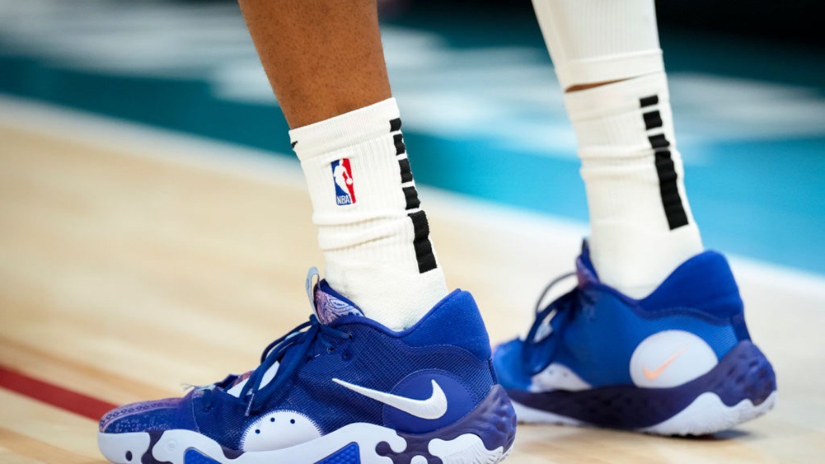 NBA Considering Technical Foul For Flopping