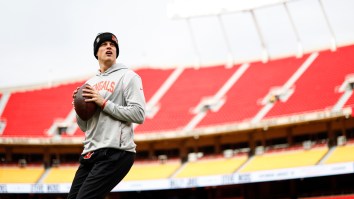 Bengals Joe Burrow Makes Progress In Recovery, Seen Throwing And Running