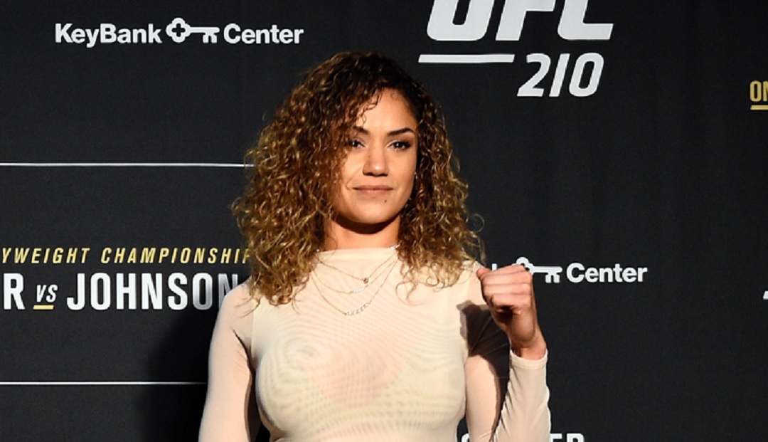 Ex-UFC StaModel Pearl Gonzales' Bathing Suit Boat Video Goes Viral - BroBible