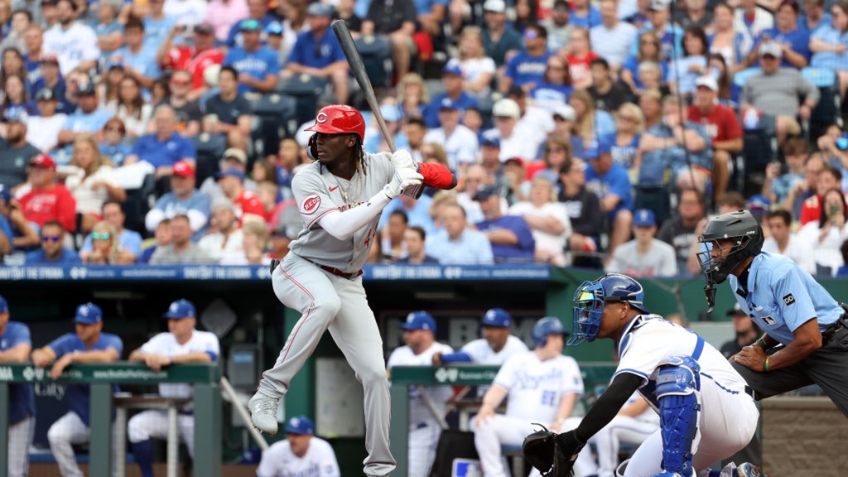 Elly De La Cruz Could End Up Owing Investment Firm Millions