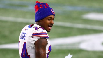 Report: Bills WR Stefon Diggs Is ‘Frustrated’ With Role In The Offense, ‘Stormed Out’ Of Locker Room