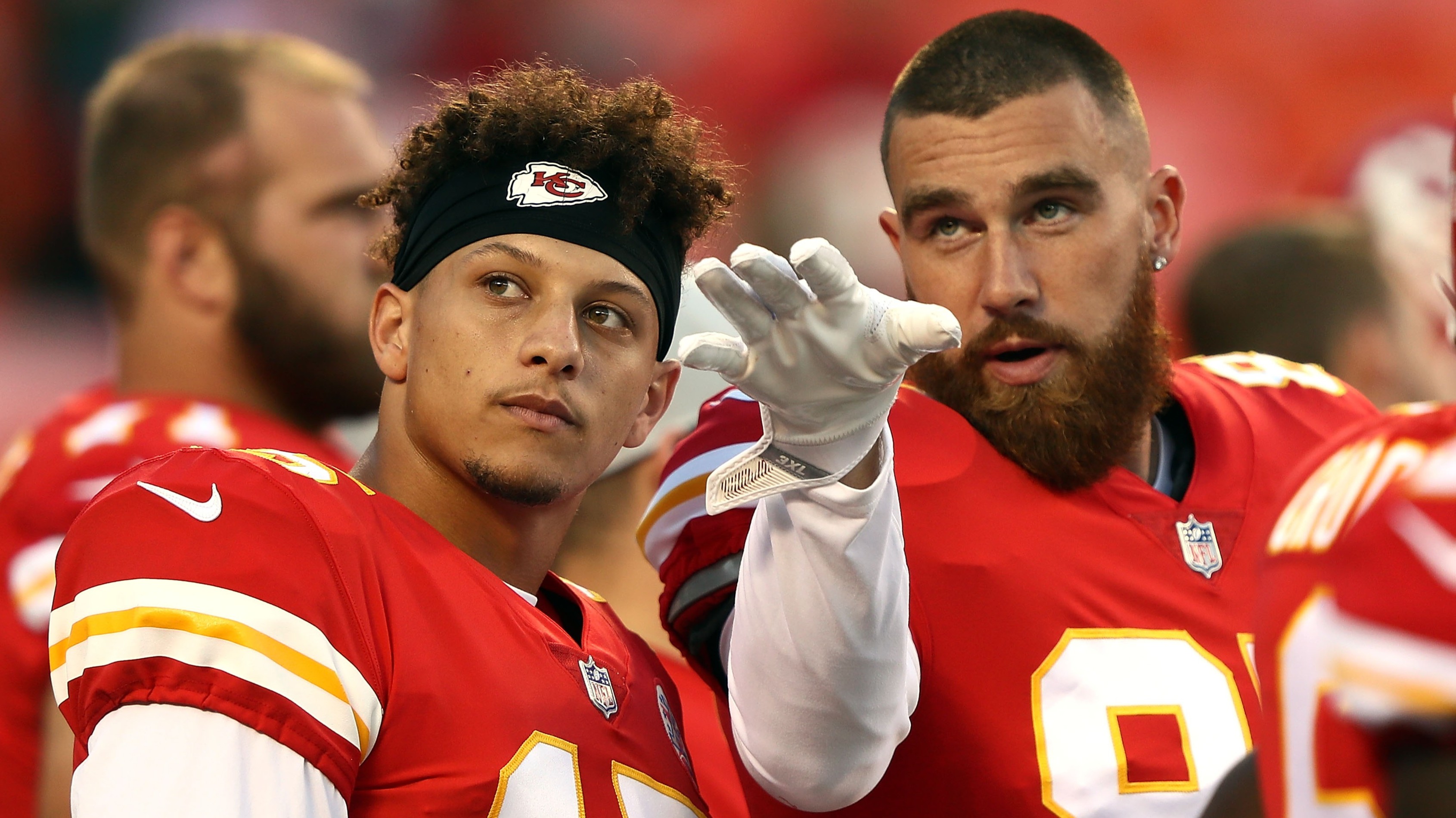 Travis Kelce and Patrick Mahomes