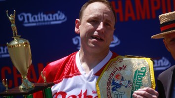 Competitive Eater Joey Chestnut Reveals What It’s Like Going To Restaurants And Getting Recognized