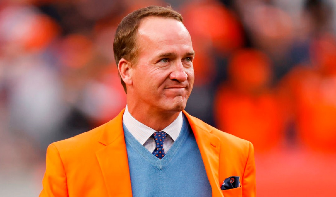 People Are Mad At Peyton Manning For Drinking Bud Light At College